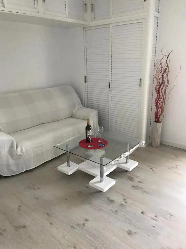 Carihuela Beach Torremolinos 0*,  İspanya
